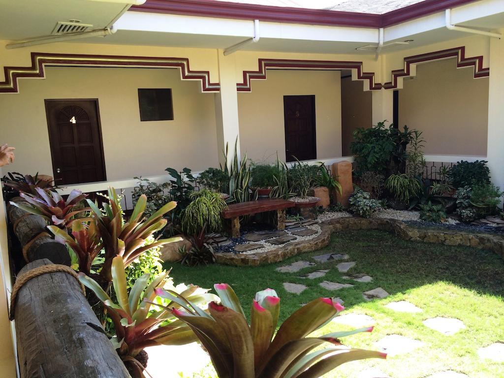 Ysabelle Mansion Bed & Breakfast Puerto Princesa Exterior photo