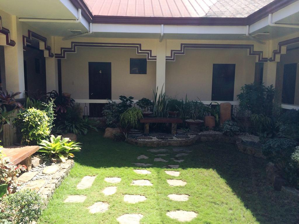 Ysabelle Mansion Bed & Breakfast Puerto Princesa Exterior photo
