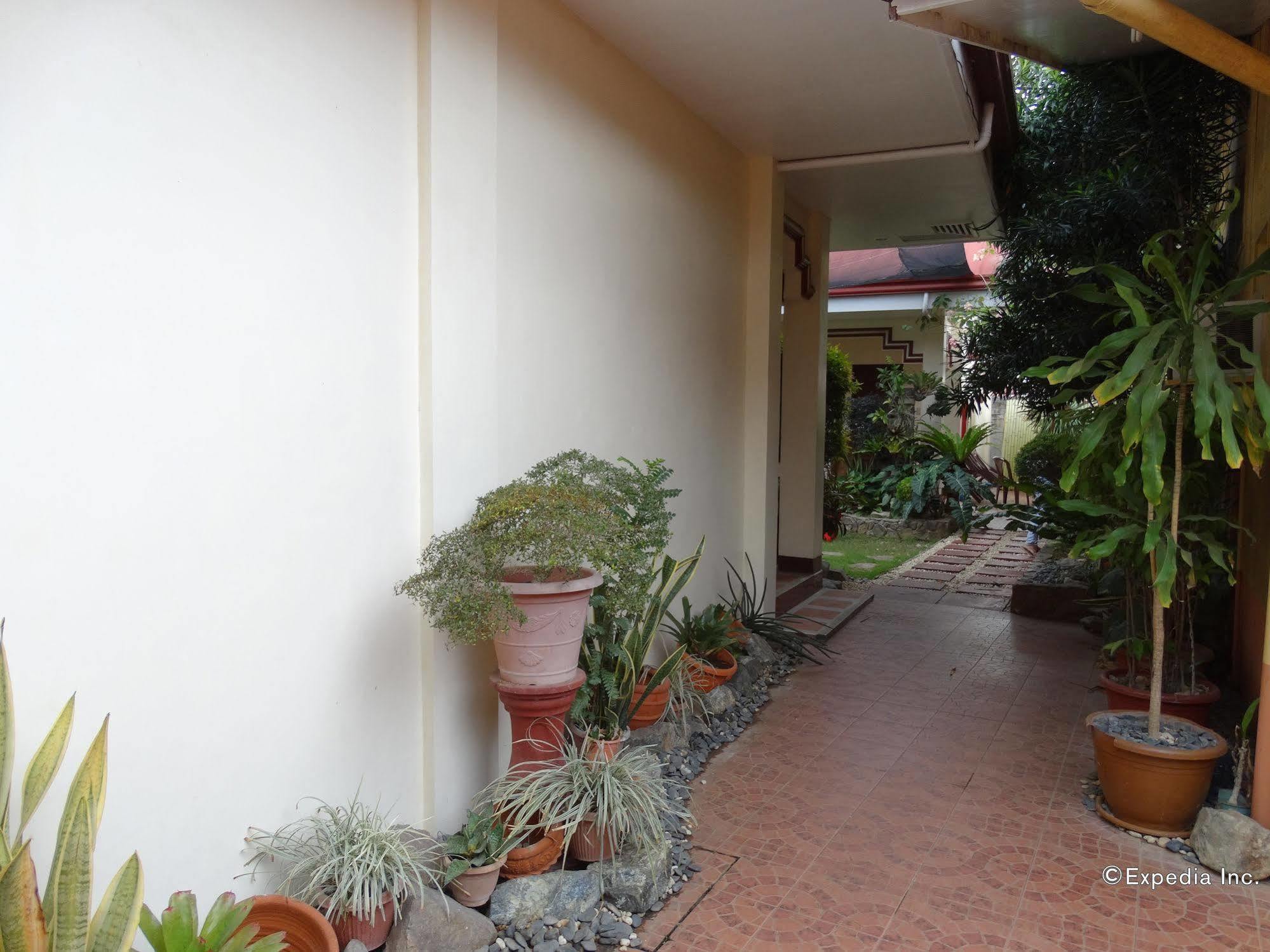 Ysabelle Mansion Bed & Breakfast Puerto Princesa Exterior photo